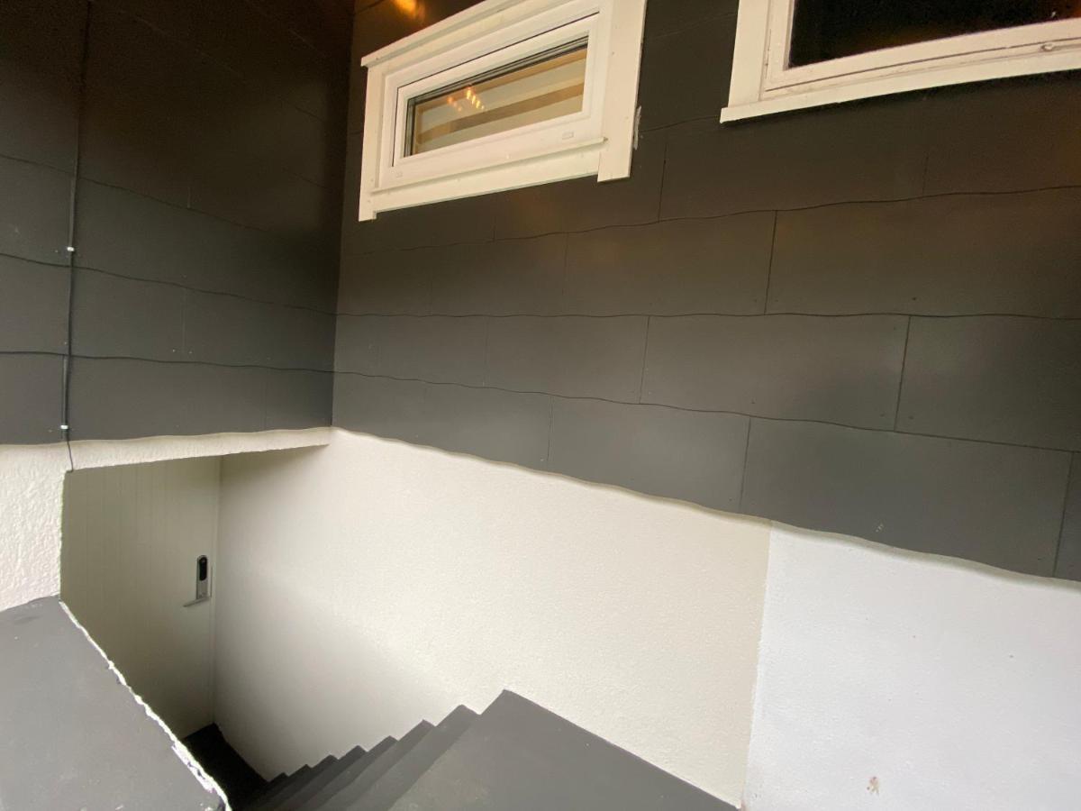 Andalsnes Underground Flat Apartment Exterior photo